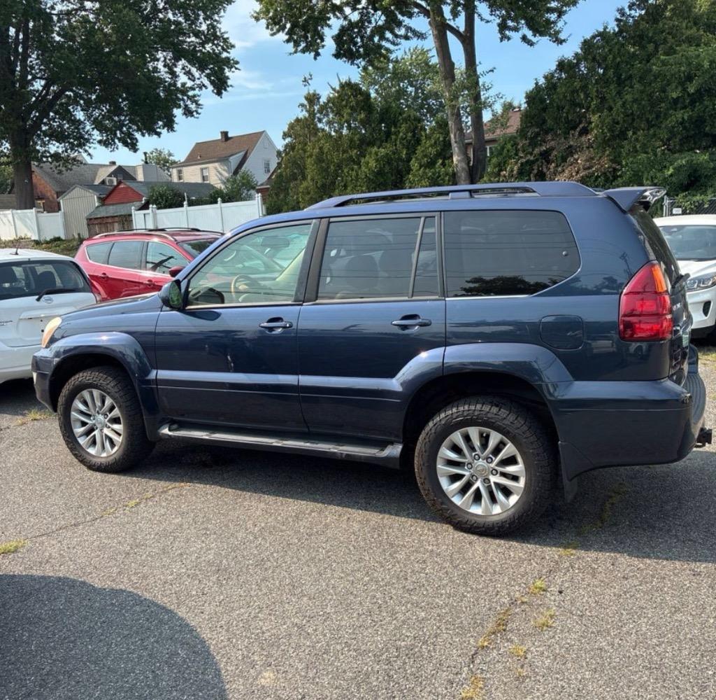 2005 Lexus GX - $6,999