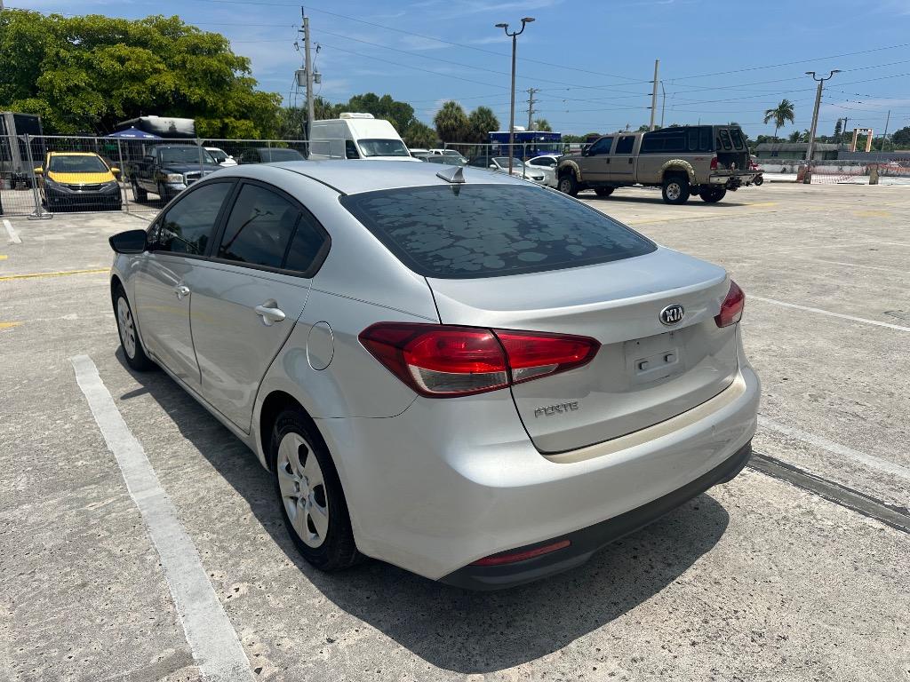 2018 Kia Forte - $8,495
