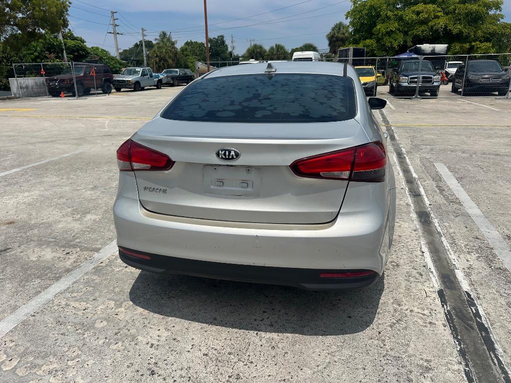 2018 Kia Forte - $8,495