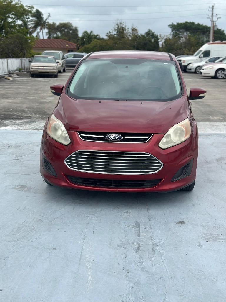 2013 Ford C-Max Hybrid SE photo
