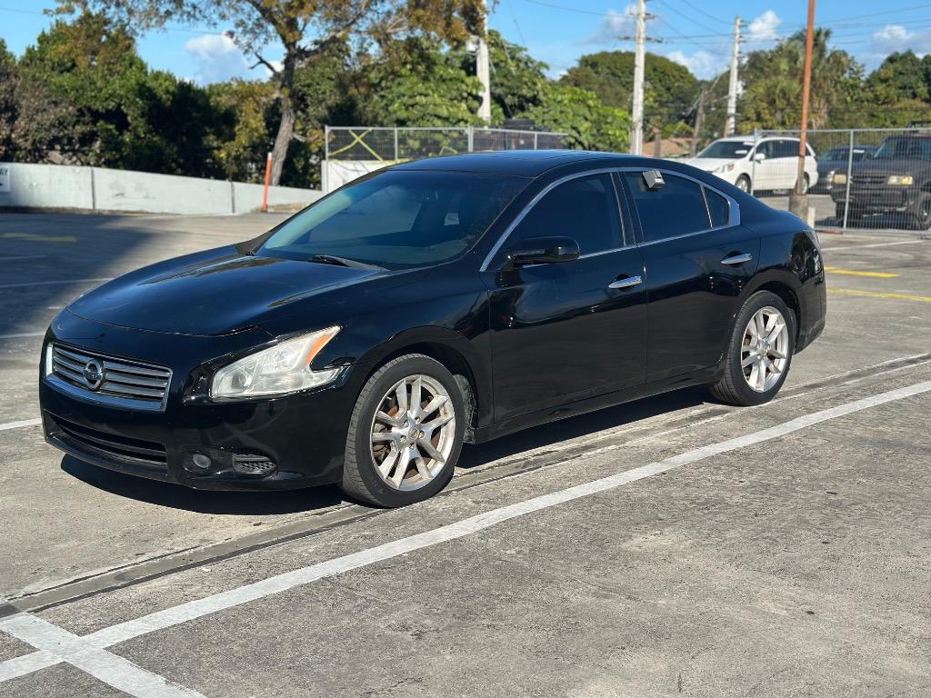 2013 Nissan Maxima - $2,999