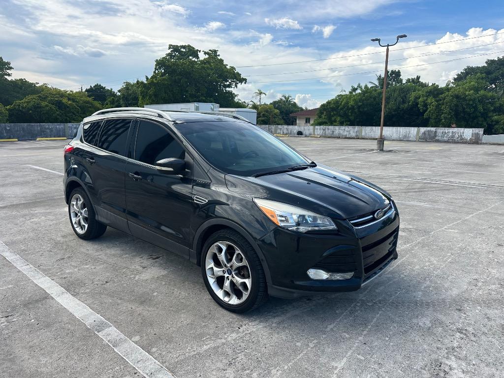 2015 Ford Escape - $5,499