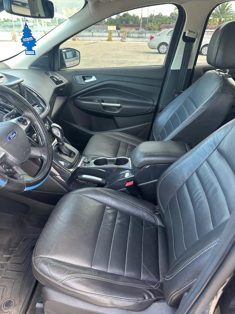 2015 Ford Escape - $5,499