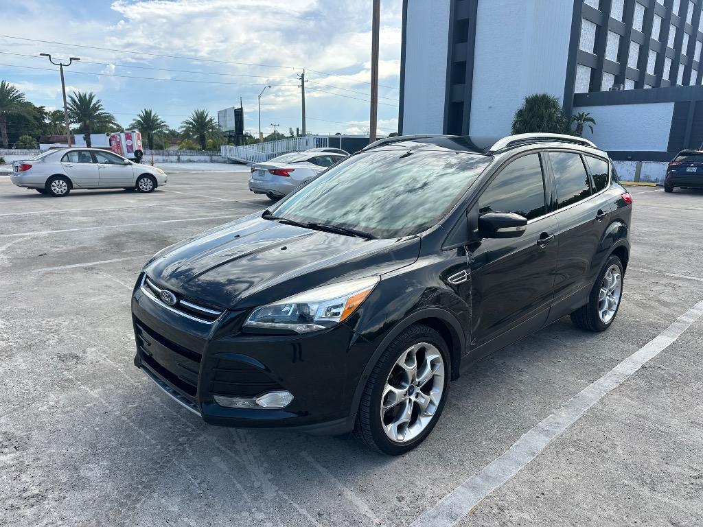 2015 Ford Escape - $5,499
