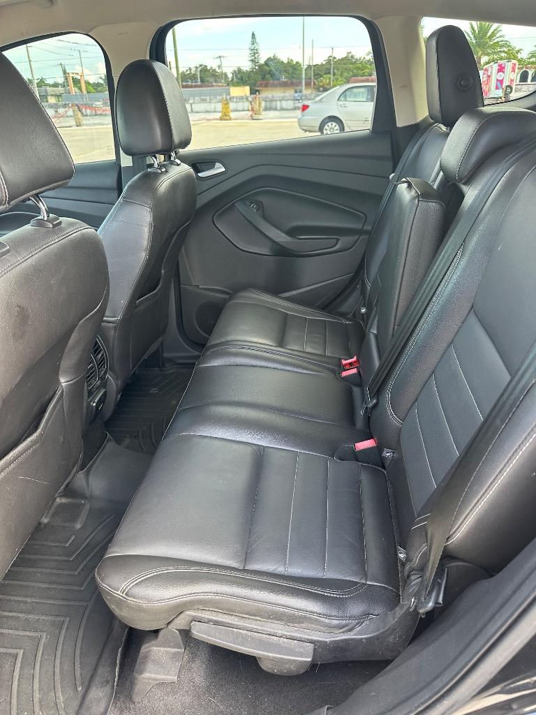 2015 Ford Escape - $5,499