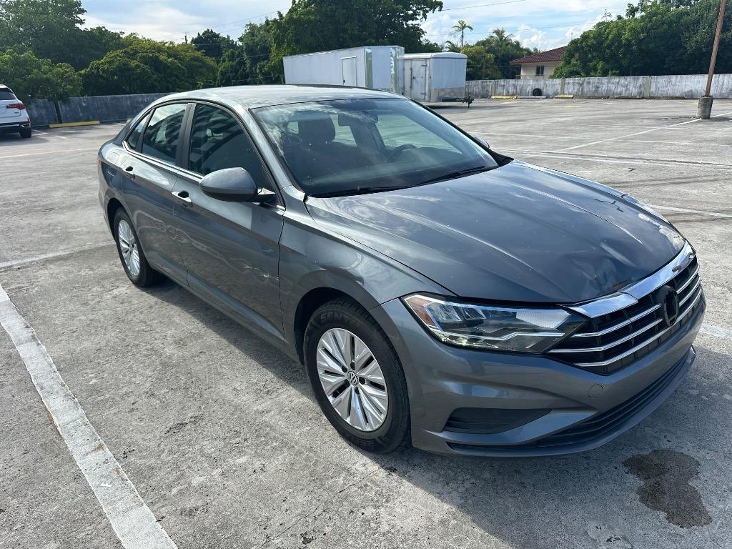 2020 Volkswagen Jetta - $9,599