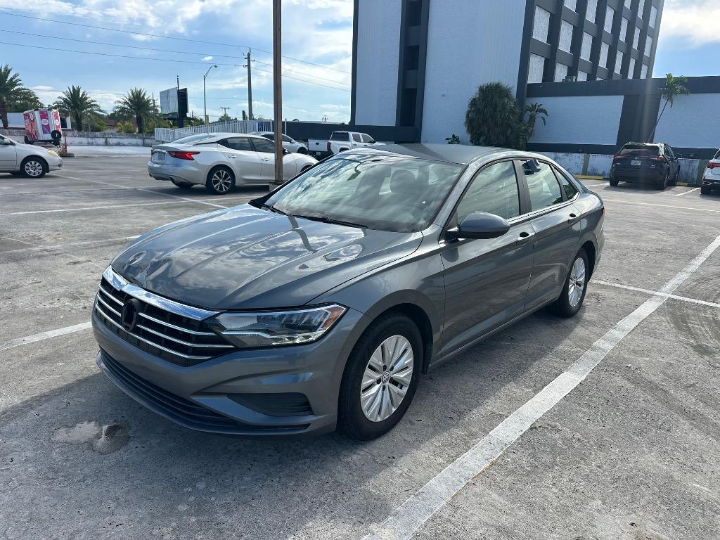2020 Volkswagen Jetta - $9,599