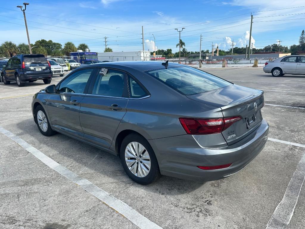 2020 Volkswagen Jetta - $9,599