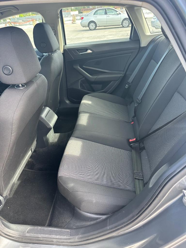 2020 Volkswagen Jetta - $9,599