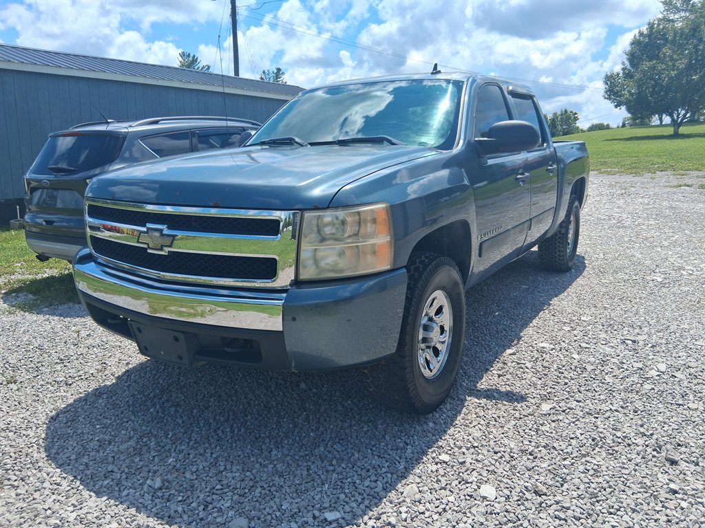 2008 Chevrolet Silverado 1500 - $5,200