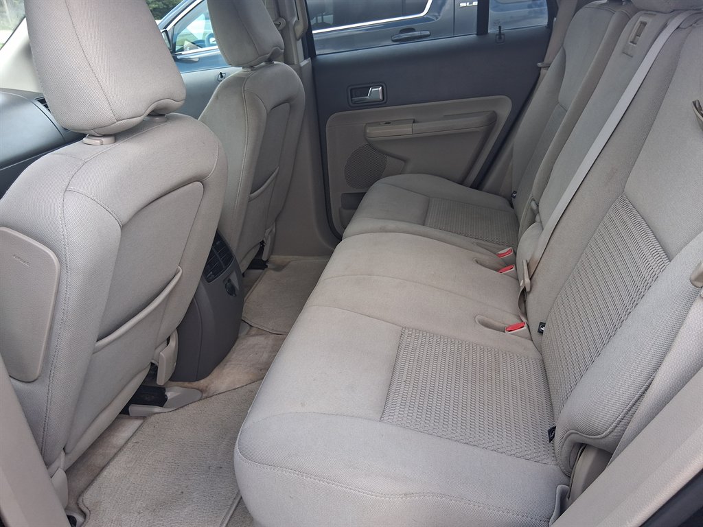 2008 Ford Edge - $3,800