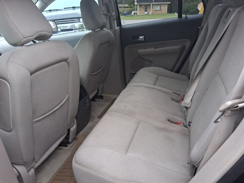 2008 Ford Edge - $3,200