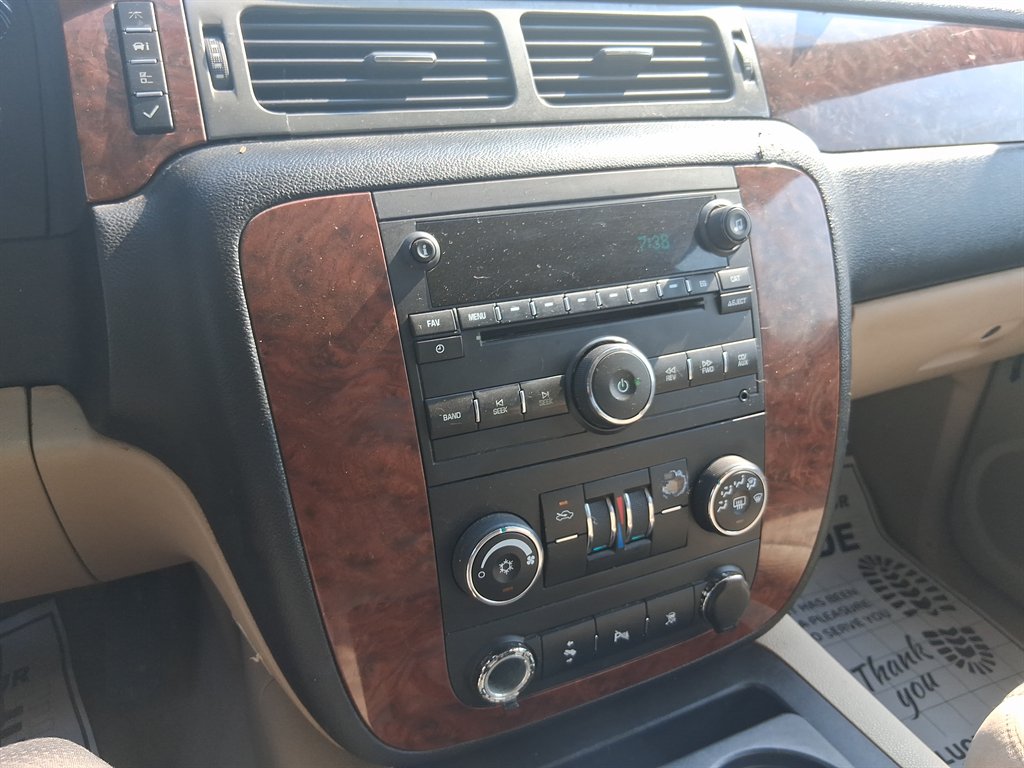 2008 Chevrolet Avalanche - $4,800