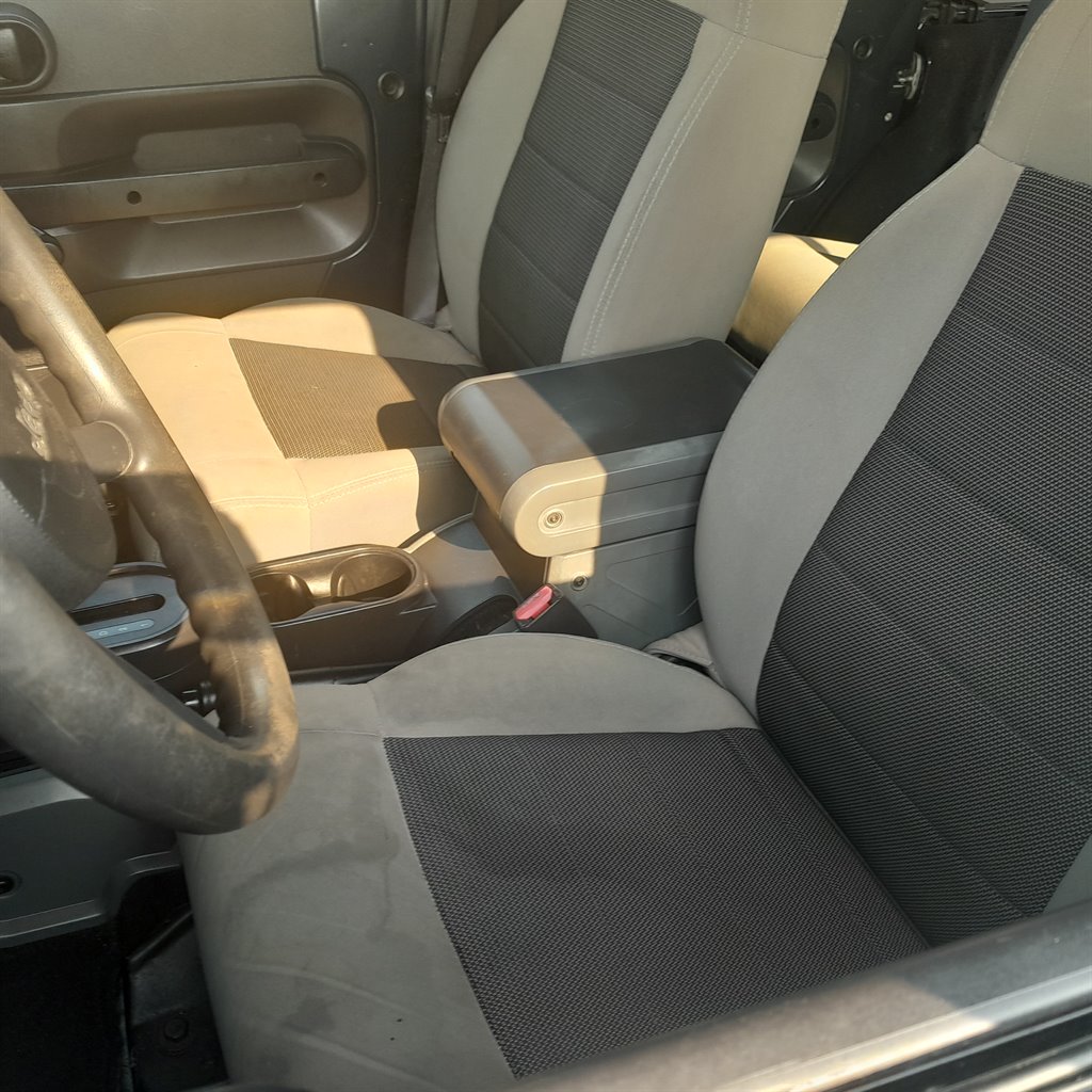 2008 Jeep Wrangler Unlimited X photo