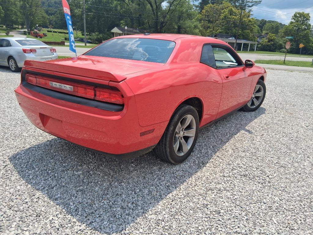 2010 Dodge Challenger - $7,000