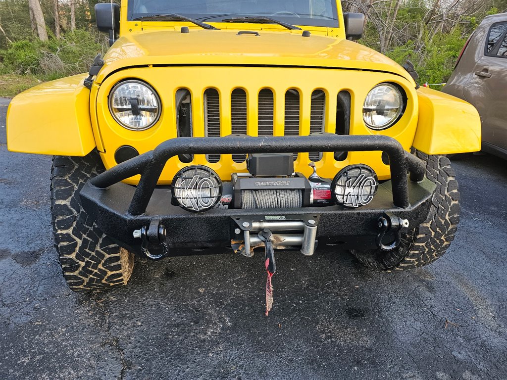 2011 Jeep Wrangler Sahara photo