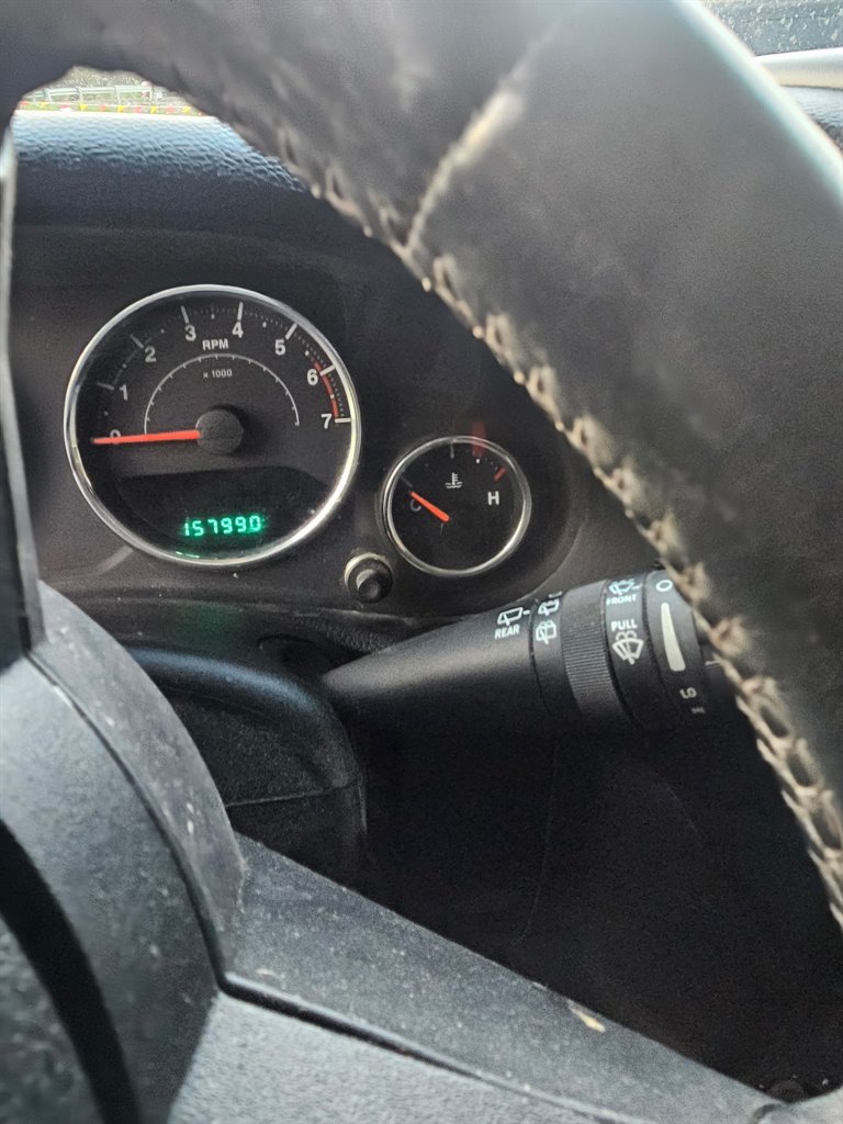2011 Jeep Wrangler Sahara photo