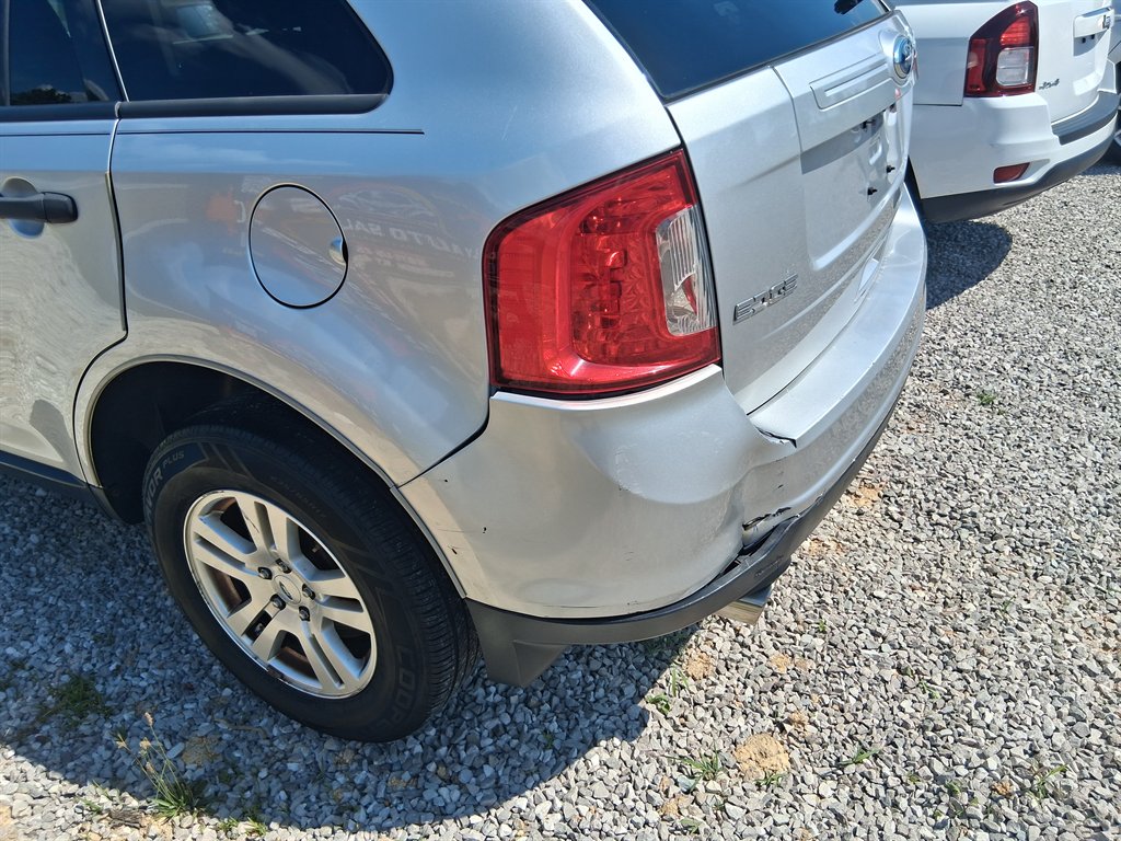 2012 Ford Edge - $4,200