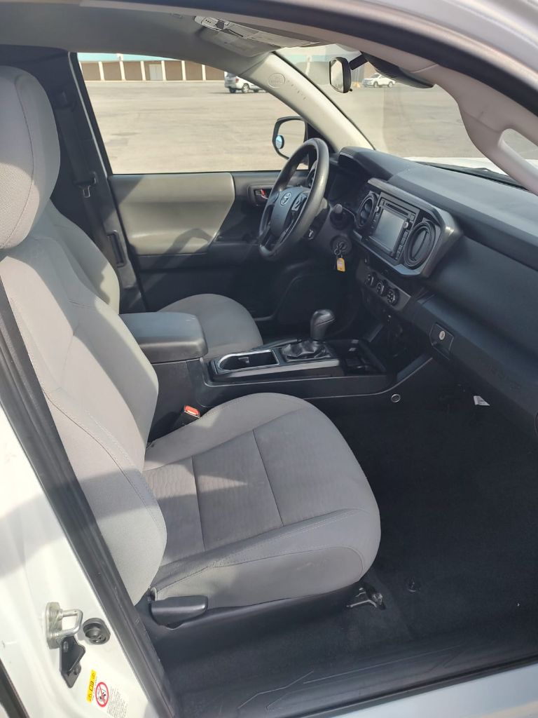 2019 Toyota Tacoma SR photo