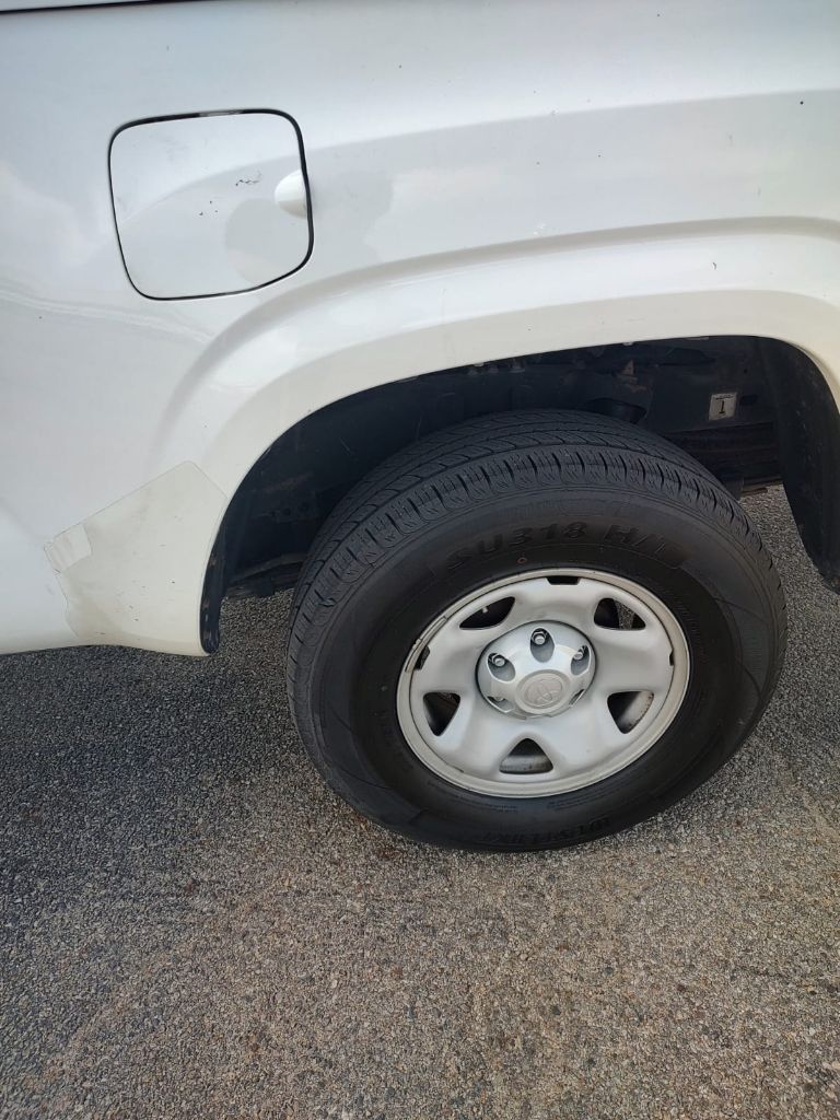 2019 Toyota Tacoma SR photo