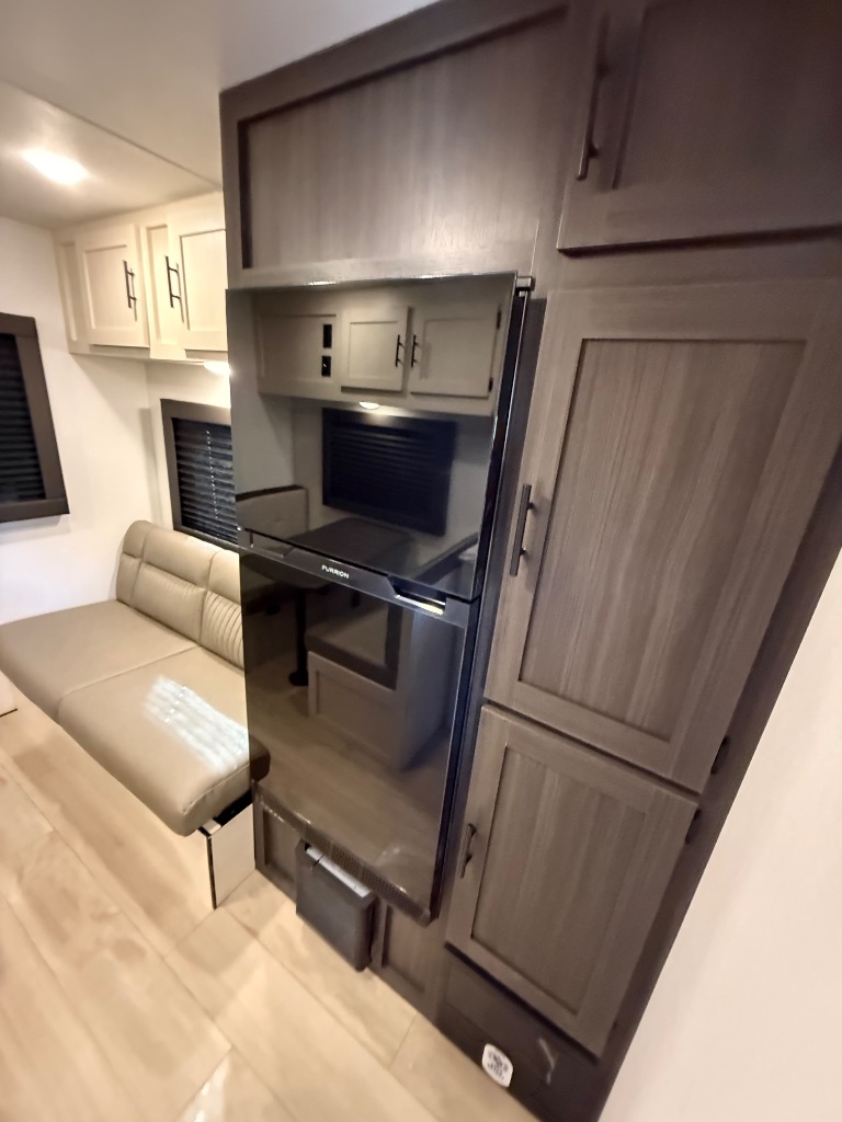 2027 Forest River Spirit - $24,922