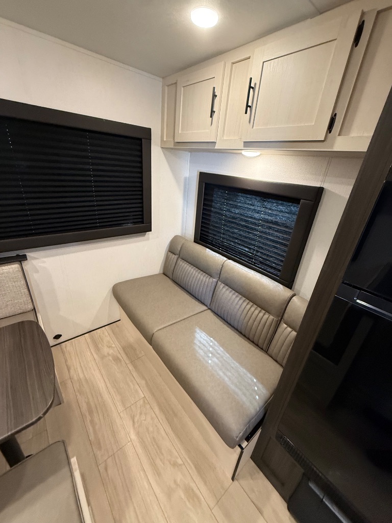 2027 Forest River Spirit - $24,922