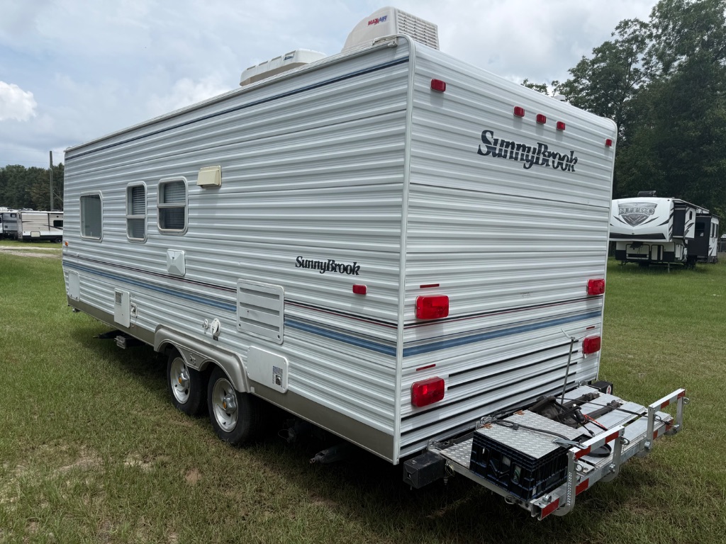 2004 SUNNYBROOK 2406 - $7,990