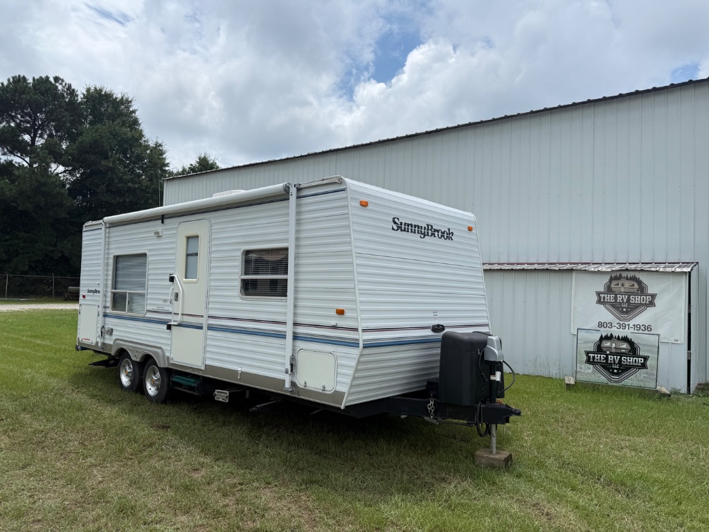 2004 SUNNYBROOK 2406 - $7,990