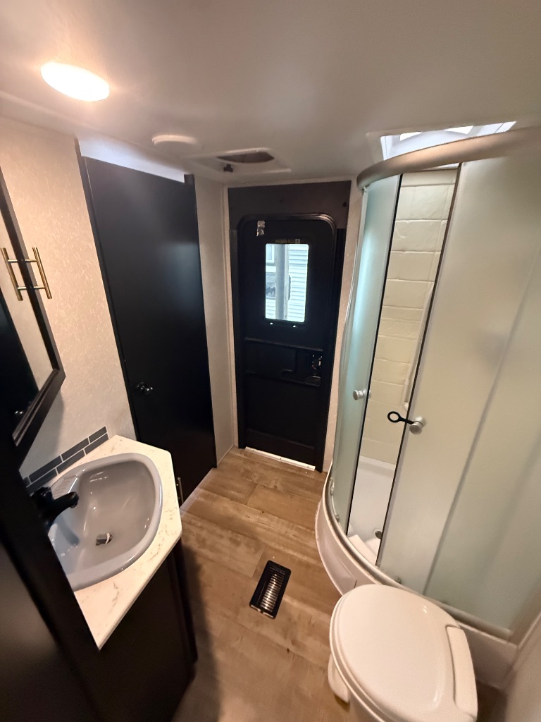2022 Forest River Cherokee - $20,889