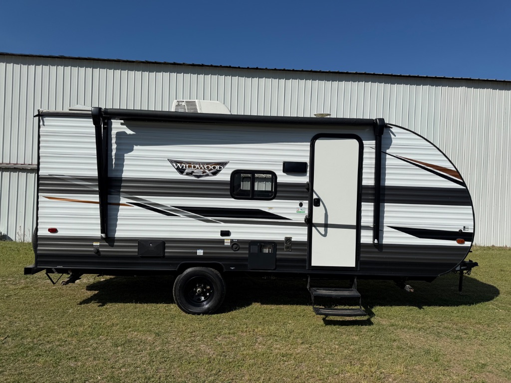 2022 Forest River Wildwood Towables - $13,990