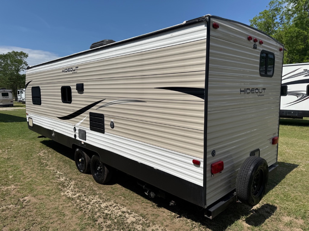 2019 Keystone Keystone - $11,990