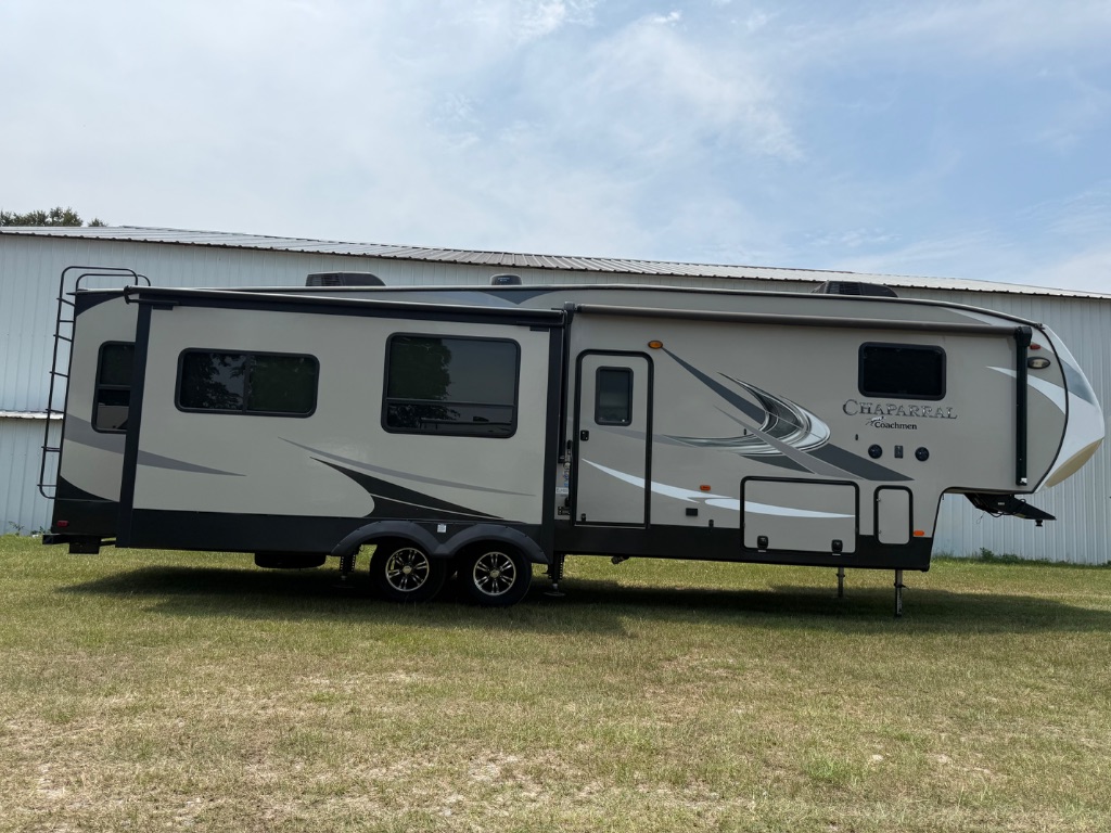2019 Forest River Chaparral - $29,990
