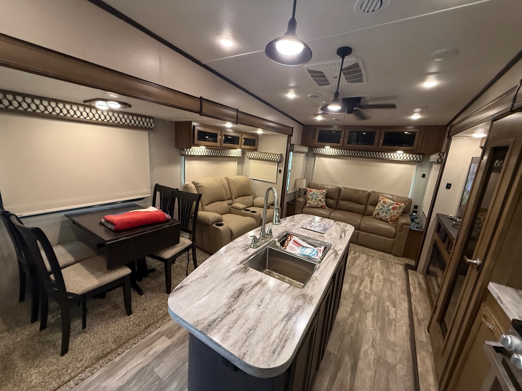 2019 Forest River Chaparral - $29,990