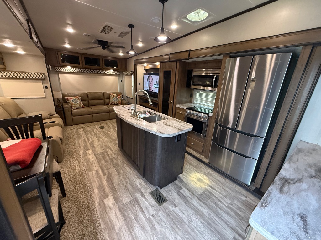 2019 Forest River Chaparral - $29,990