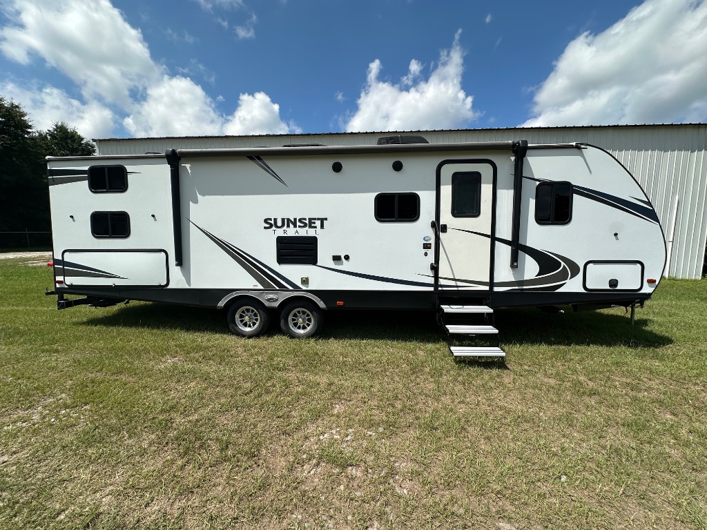 2019 Keystone Keystone - $16,990