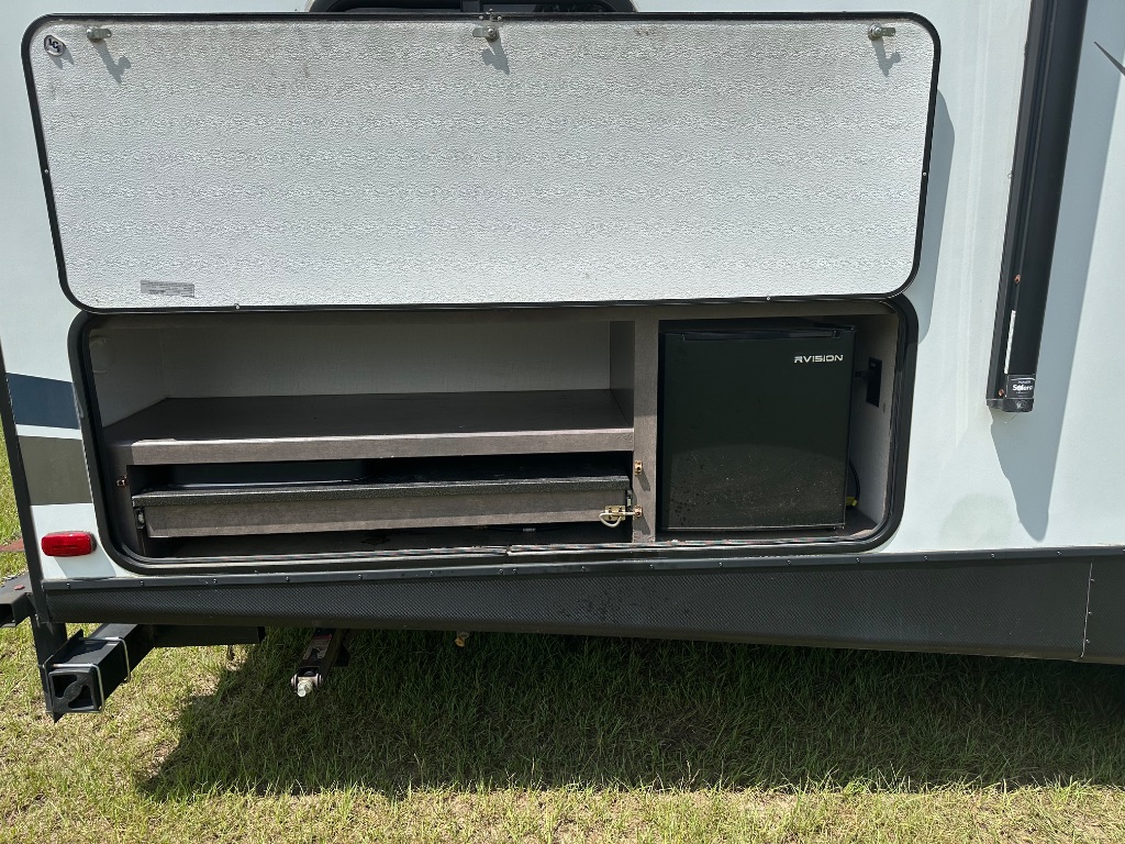2019 Keystone Keystone - $16,990
