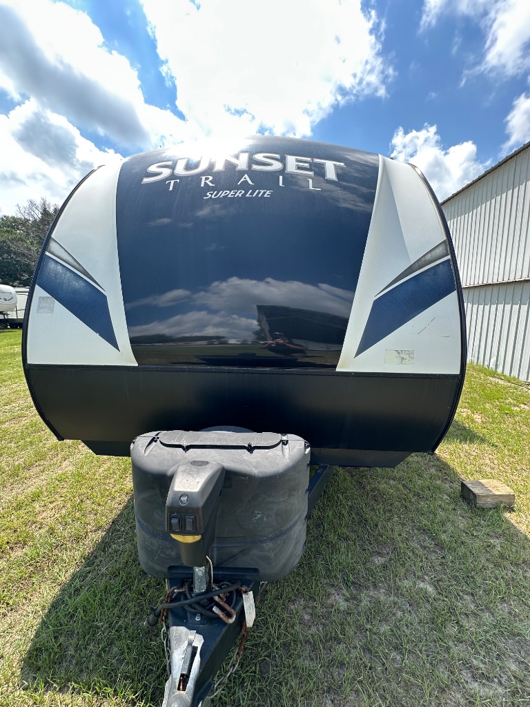 2019 Keystone Keystone - $16,990