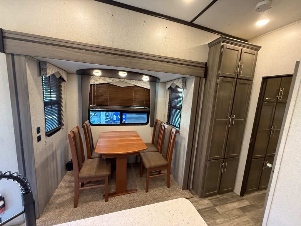 2020 Keystone Keystone - $39,950