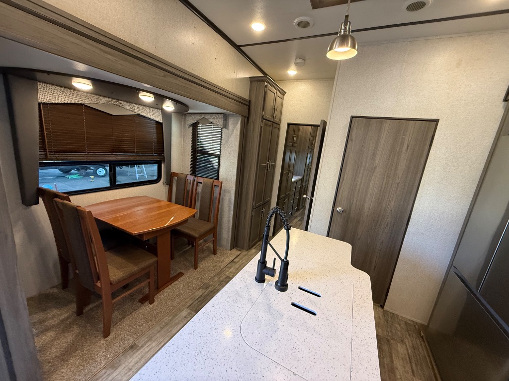 2020 Keystone Keystone - $39,950