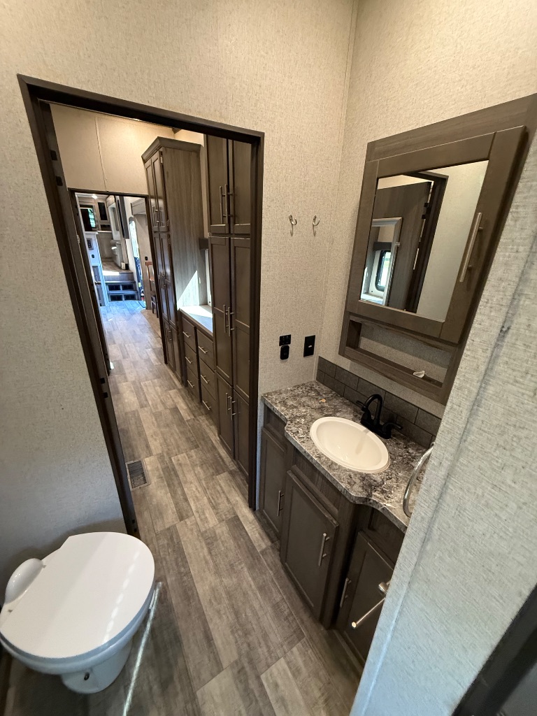2020 Keystone Keystone - $39,950