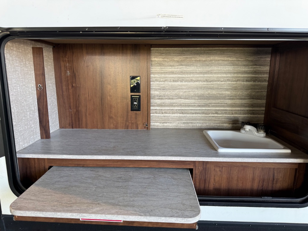 2019 Mallard, North Trail, & Wilderness Mallard, North Trail, & Wilderness - $14,990
