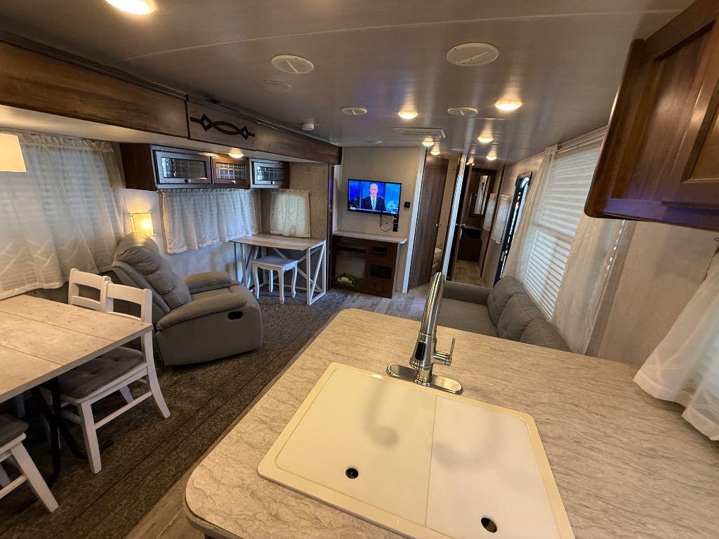2019 Mallard, North Trail, & Wilderness Mallard, North Trail, & Wilderness - $14,990