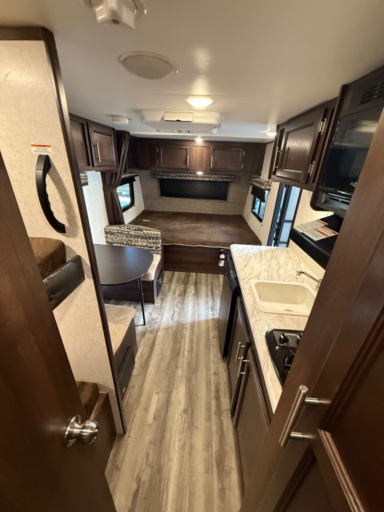 2017 Jayco Jayco - $9,994