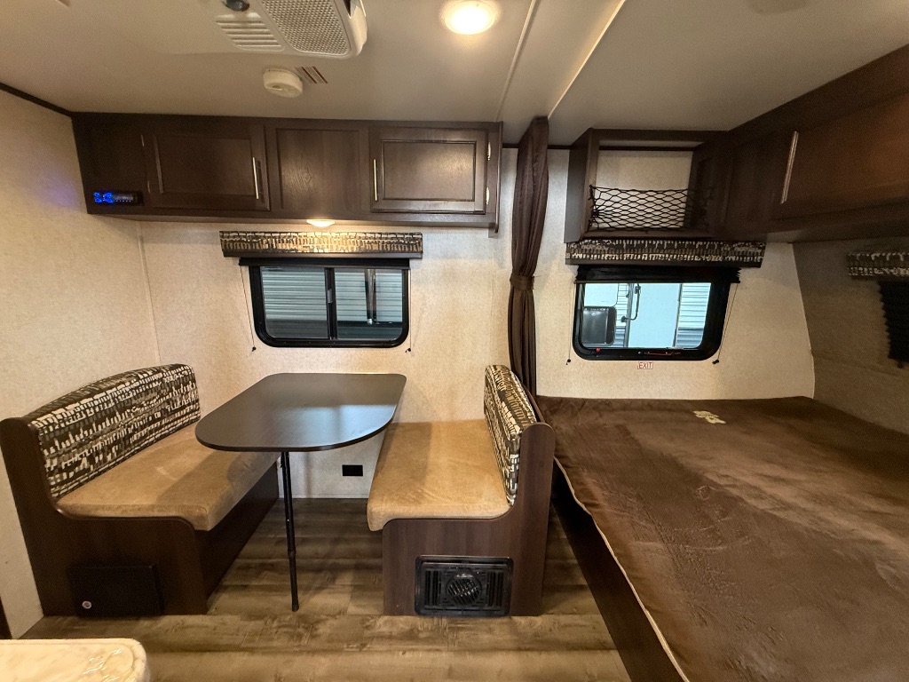 2017 Jayco Jayco - $9,994
