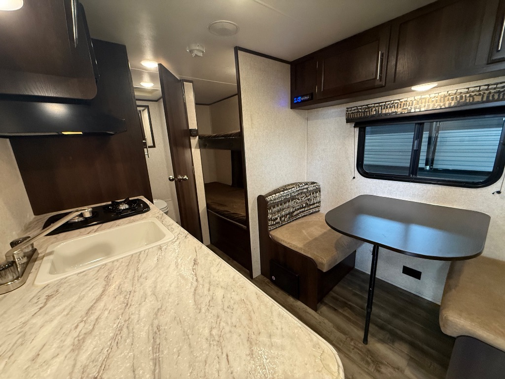 2017 Jayco Jayco - $9,994