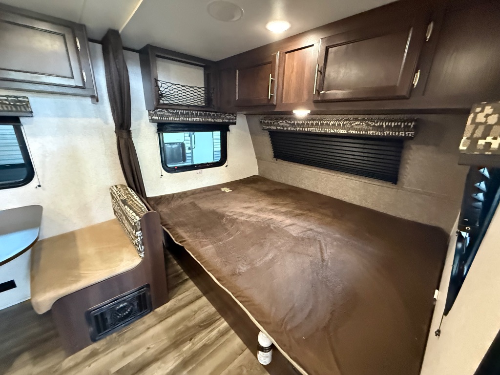 2017 Jayco Jayco - $9,994