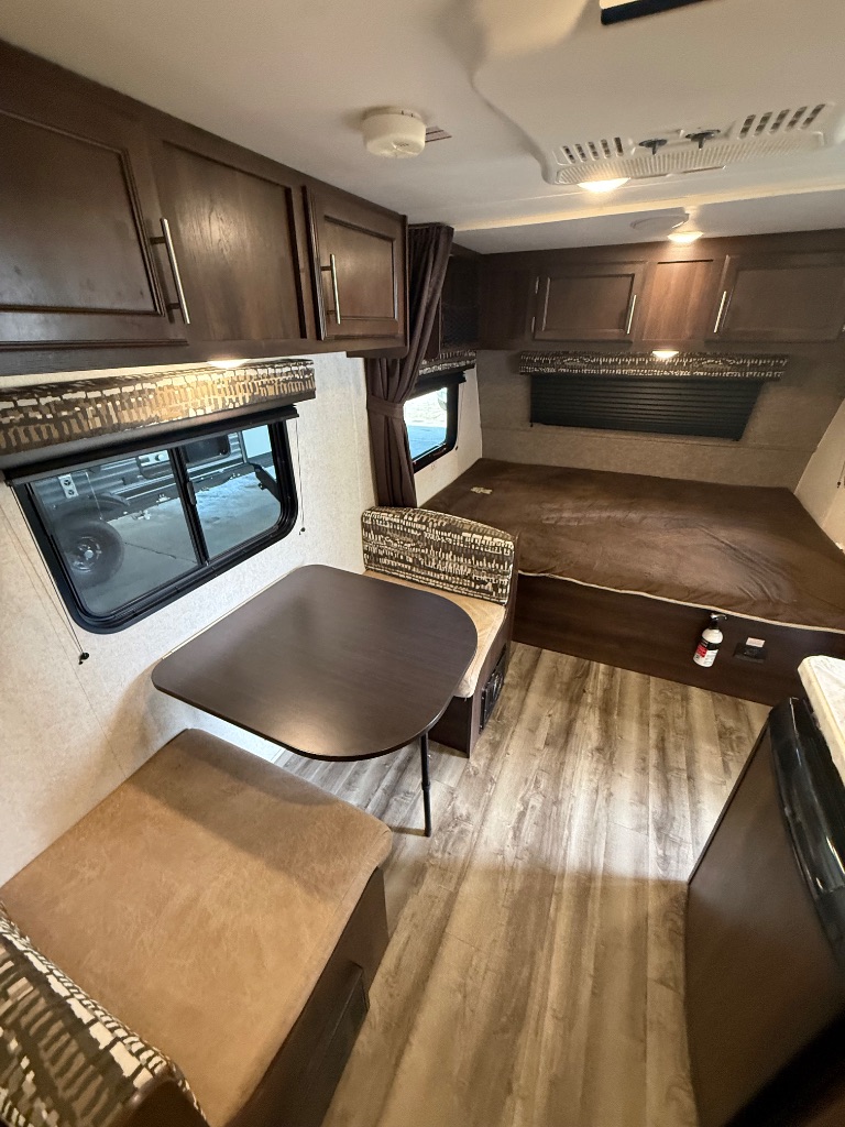 2017 Jayco Jayco - $9,994