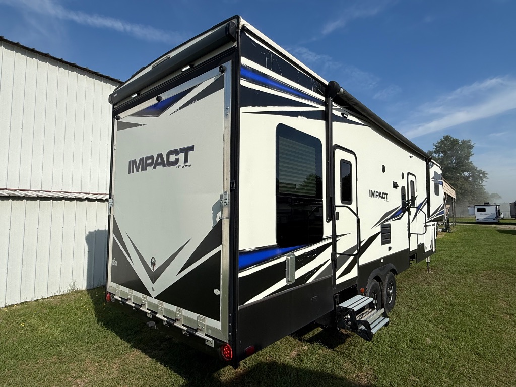 2018 Keystone Keystone - $39,990
