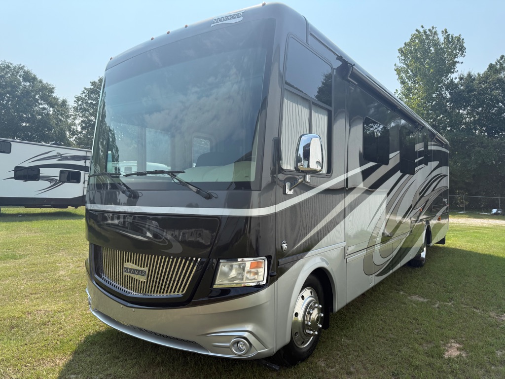 2016 Ford Motorhome Chassis - $84,990