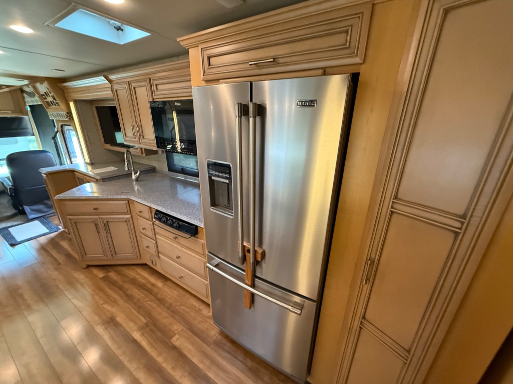 2016 Ford Motorhome Chassis - $84,990